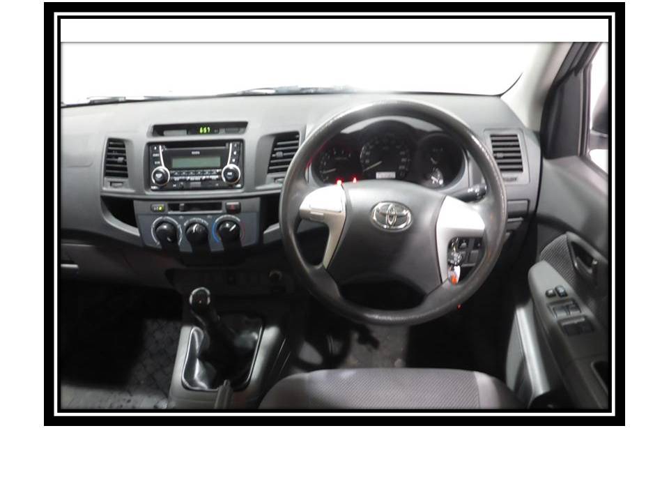 Toyota HILUX 2WD 2011 for sale in Auckland